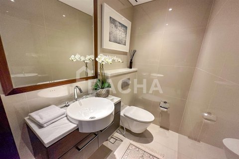 Apartamento en The Address Sky View Tower 1, Downtown Dubai (Downtown Burj Dubai), Dubai, 3 dormitorios, 187.6 m², № 6742 - foto 10