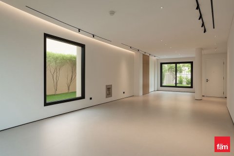 فيلا في البرشاء, دبي 4 غرف نوم, 367.2 م² رقم 94771