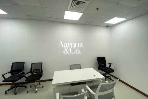 Office in Business Bay, Dubai 104 sq.m. № 115043 - photo 7