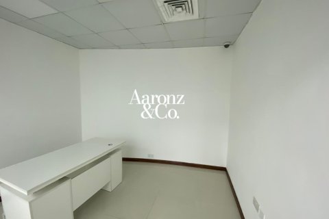 Office in Business Bay, Dubai 104 sq.m. № 115043 - photo 5