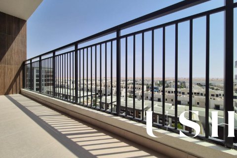 Apartment in Town Square, Dubai 3 bedrooms, 142 sq.m. № 39643 - photo 1