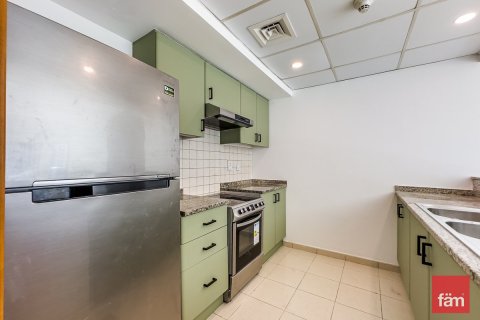 Снять в аренду квартиру в Дубае: 2 спальни, 98.4м², № 90255 - фото 7