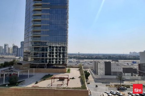 Apartamento en Dubai, 2 dormitorios, 105.7 m², № 93599 - foto 12