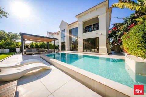 Villa à Jumeirah Islands, Dubai, 4 chambres, 986.8 m², № 93595 - photo 2