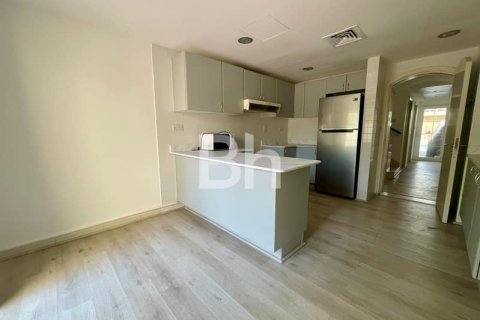 Villa à The Lakes, Dubai, 3 chambres, 274 m², № 22083 - photo 2