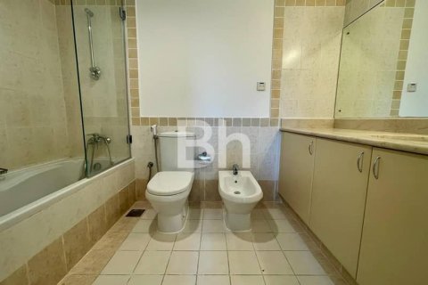 Villa à The Lakes, Dubai, 3 chambres, 274 m², № 22083 - photo 10