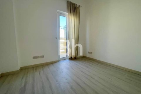 Villa à The Lakes, Dubai, 3 chambres, 274 m², № 22083 - photo 5