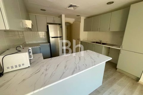 Villa à The Lakes, Dubai, 3 chambres, 274 m², № 22083 - photo 3