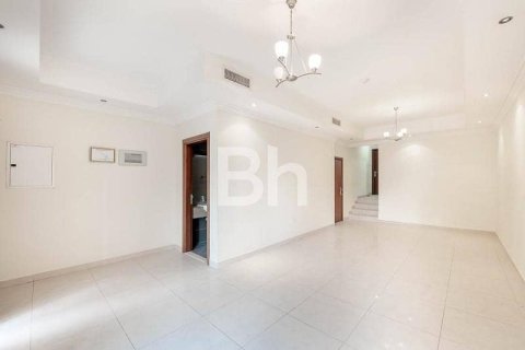 Maison de ville à Jumeirah Village Circle, Dubai, 3 chambres, 307 m², № 22081 - photo 4