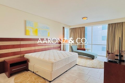 Снять в аренду квартиру в Джумейра Бич Резиденс, Дубай: 3 спальни, 242м², № 89826 - фото 3