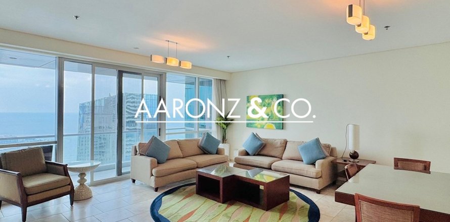 Квартира в Джумейра Бич Резиденс, Дубай, 4 спальни, 345м², № 89825