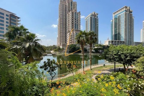 Снять в аренду квартиру в Mosela, The Views, Дубай: 2 спальни, 131м², № 89810 - фото 13