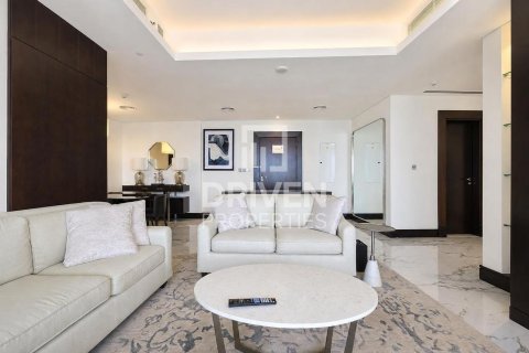 Apartment in Downtown Dubai (Downtown Burj Dubai), Dubai 2 bedrooms, 176.7 sq.m. № 138215 - photo 3