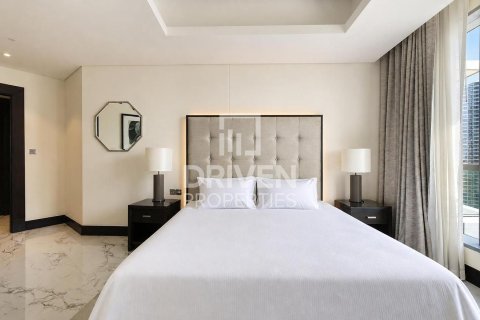 Apartment in Downtown Dubai (Downtown Burj Dubai), Dubai 2 bedrooms, 176.7 sq.m. № 138215 - photo 11