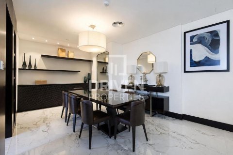 Apartment in Downtown Dubai (Downtown Burj Dubai), Dubai 2 bedrooms, 176.7 sq.m. № 138215 - photo 19