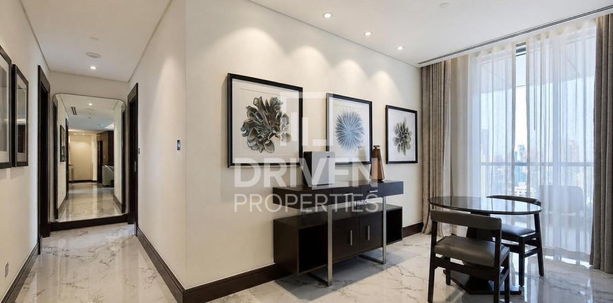 Apartment in Downtown Dubai (Downtown Burj Dubai), Dubai 2 bedrooms, 176.7 sq.m. № 138215