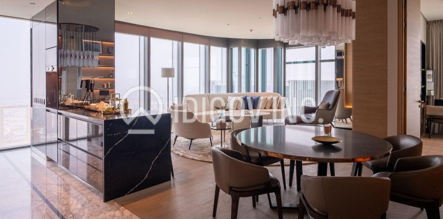 Apartment in Zabeel, Dubai 2 bedrooms, 143 sq.m. № 49833