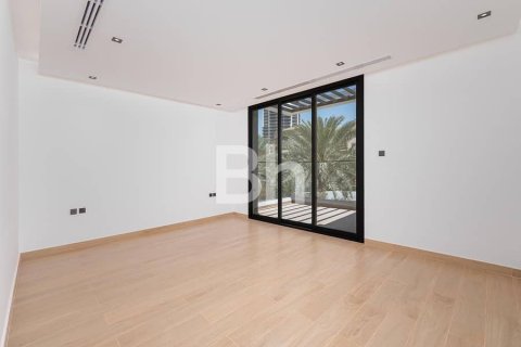 Adosado en Jumeirah Village Circle, Dubai, 4 dormitorios, 252 m², № 57780 - foto 10