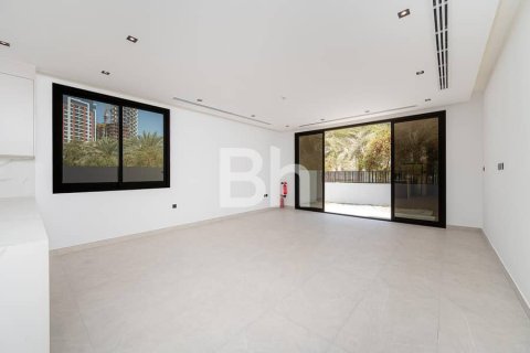 Adosado en Jumeirah Village Circle, Dubai, 4 dormitorios, 252 m², № 57780 - foto 12