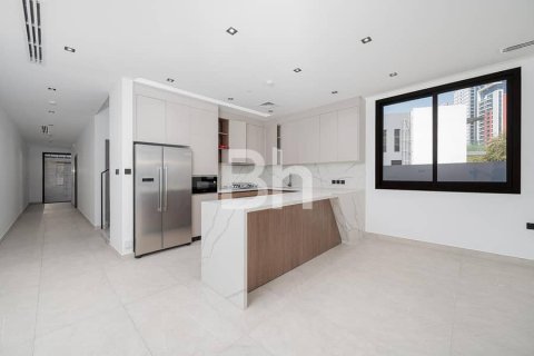 Adosado en Jumeirah Village Circle, Dubai, 4 dormitorios, 252 m², № 57780 - foto 1