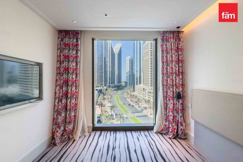 Apartment in Downtown Dubai (Downtown Burj Dubai), Dubai 3 bedrooms, 186.9 sq.m. № 58166 - photo 28