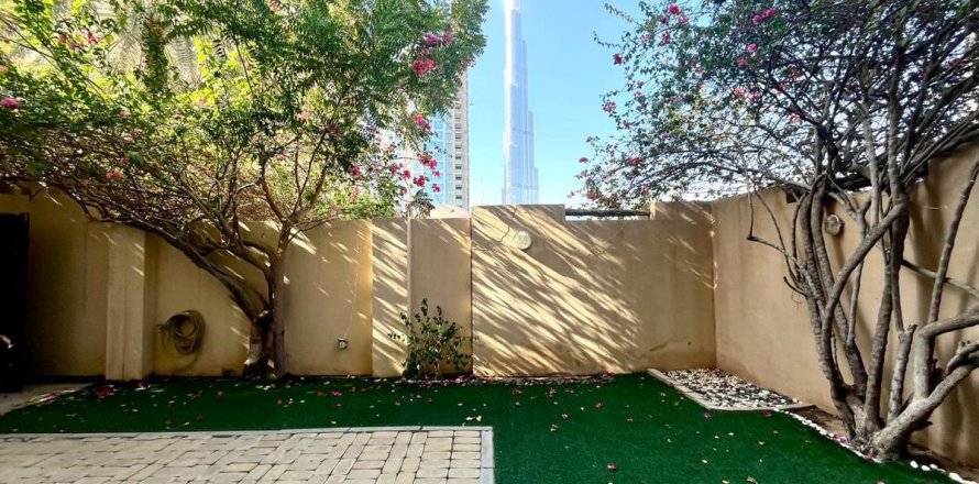 Apartamento en Old Town, Dubai, 1 dormitorio, 172.8 m², № 58163