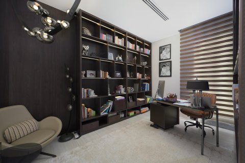 Villa in Jumeirah Golf Estates, Dubai 6 bedrooms, 516.08 sq.m. № 141148 - photo 25