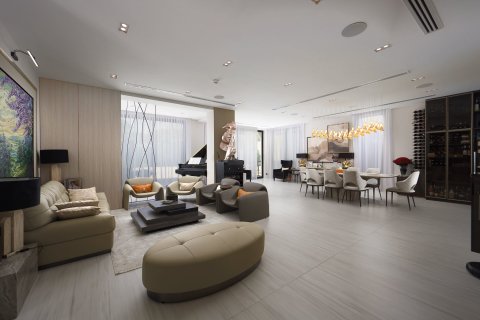 Villa in Jumeirah Golf Estates, Dubai 6 bedrooms, 516.08 sq.m. № 141148 - photo 21