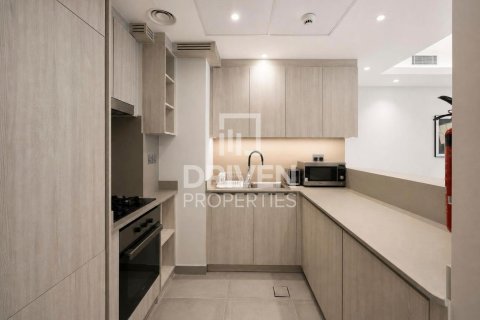Apartment in Jumeirah Lake Towers, Dubai 1 bedroom, 80.64 sq.m. № 141119 - photo 9