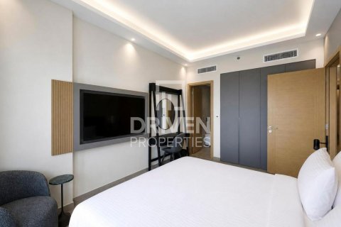 Apartment in Jumeirah Lake Towers, Dubai 1 bedroom, 80.64 sq.m. № 141119 - photo 8