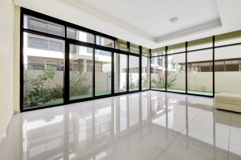 Townhouse in Rockwood, DAMAC Hills (Akoya by DAMAC), Dubai 3 bedrooms, 191.76 sq.m. № 141149 - photo 2