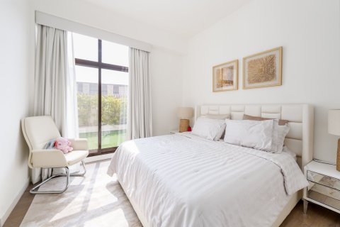 Townhouse in Mohammed Bin Rashid City, Dubai 3 bedrooms, 200.95 sq.m. № 141127 - photo 10