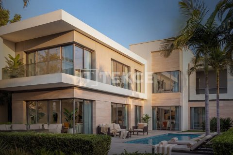 Villa in Dubai Land, Dubai 6 bedrooms, 719 sq.m. № 90926