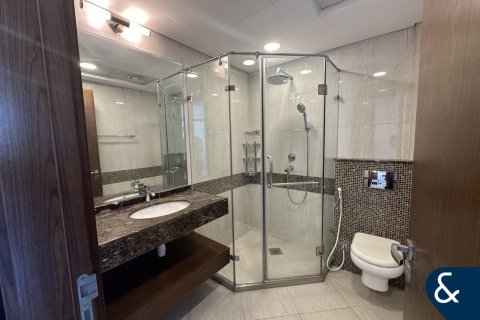 Villa à Jumeirah Village Circle, Dubai, 2 chambres, 230 m², № 78597 - photo 17