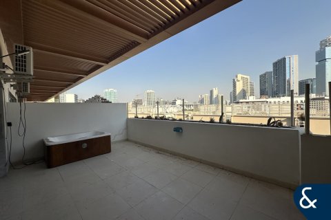 Villa à Jumeirah Village Circle, Dubai, 2 chambres, 230 m², № 78597 - photo 11