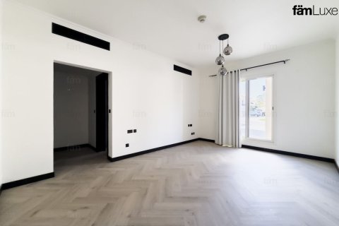 Купить виллу в Дубае: 6 спален, 511м², № 89613 - фото 26