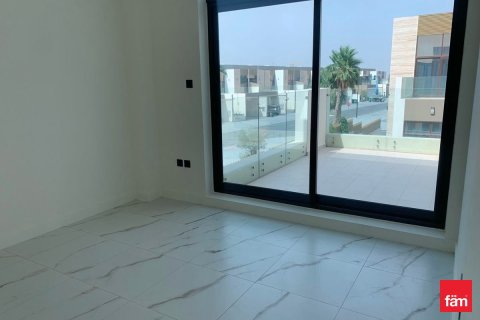 فيلا في دبي 4 غرف نوم, 294.7 م² رقم 112916 - صورة 4