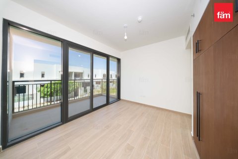 Apartment in Town Square, Dubai 3 bedrooms, 216.4 sq.m. № 111257 - photo 1