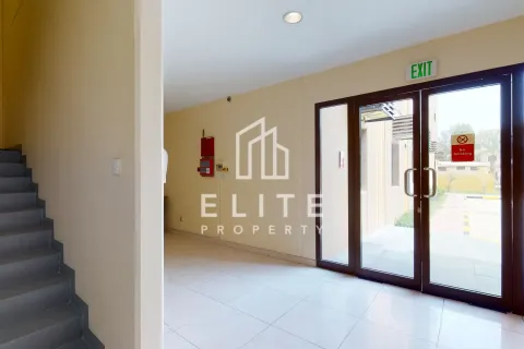 Labor Camp in Dubai Investment Park, Dubai 2850 sq.m. № 38877 - photo 3