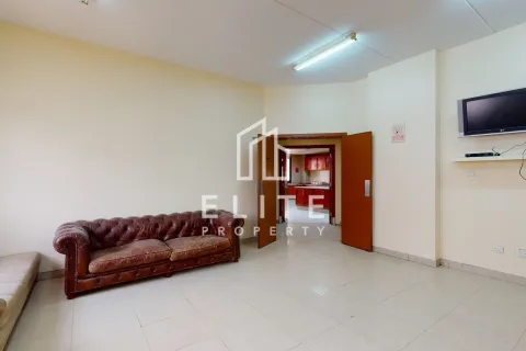 Labor Camp in Dubai Investment Park, Dubai 2850 sq.m. № 38877 - photo 16