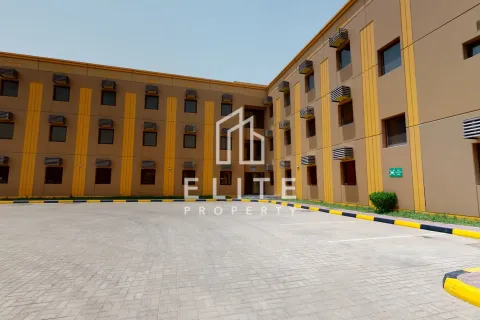 Labor Camp in Dubai Investment Park, Dubai 2850 sq.m. № 38877 - photo 28