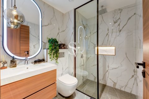 Apartment in Nadd Al Hammar, Dubai 2 bedrooms, 106 sq.m. № 95888 - photo 9