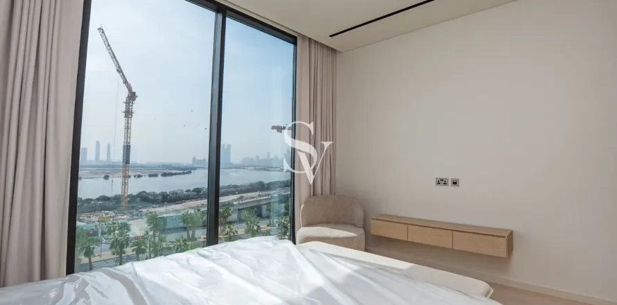 Apartment in Al Jaddaf, Dubai 2 bedrooms, 121 sq.m. № 95897