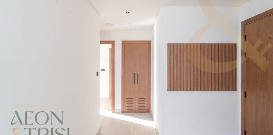 Квартира в Джумейра Вилладж Серкл, Дубай, 3 спальни, 171м², № 60664