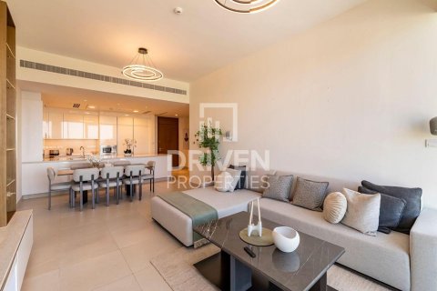 Apartment in Al Wasl, Dubai 3 bedrooms, 179.58 sq.m. № 128070 - photo 3