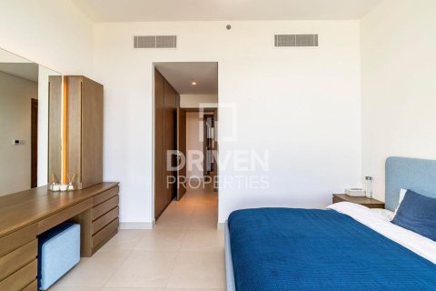 Apartment in Al Wasl, Dubai 3 bedrooms, 179.58 sq.m. № 128070 - photo 11