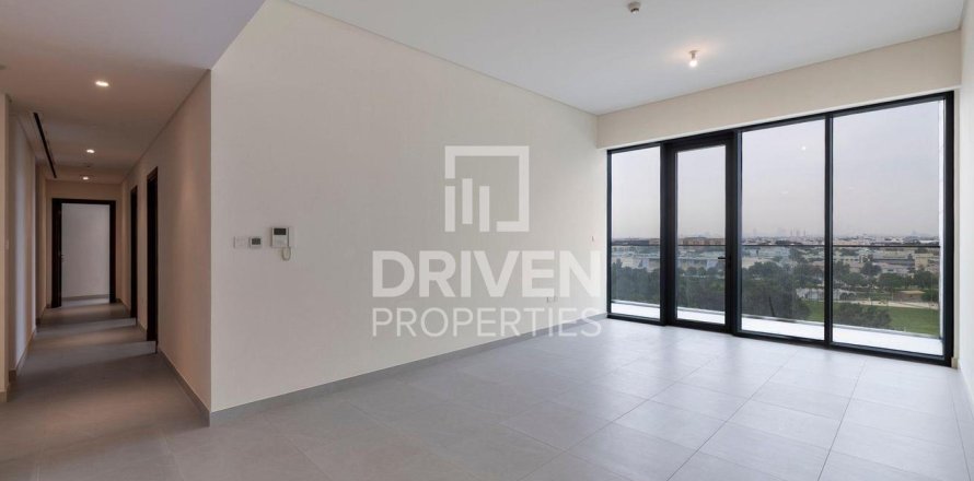 Apartment in Al Wasl, Dubai 3 bedrooms, 179.58 sq.m. № 128069