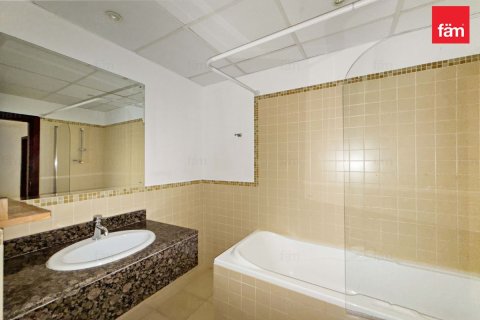 Apartment in Dubai 3 bedrooms, 201.8 sq.m. № 139102 - photo 18