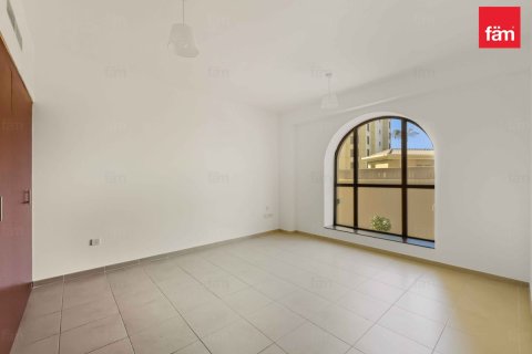 Apartment in Dubai 3 bedrooms, 201.8 sq.m. № 139102 - photo 4