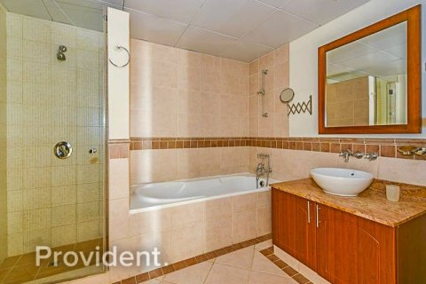 Apartment in Dubai Festival City, Dubai 3 bedrooms, 307 sq.m. № 2860 - photo 11